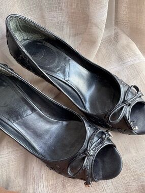 Dior Black Leather Peep-Toe Ballet Flats with Bow Accent